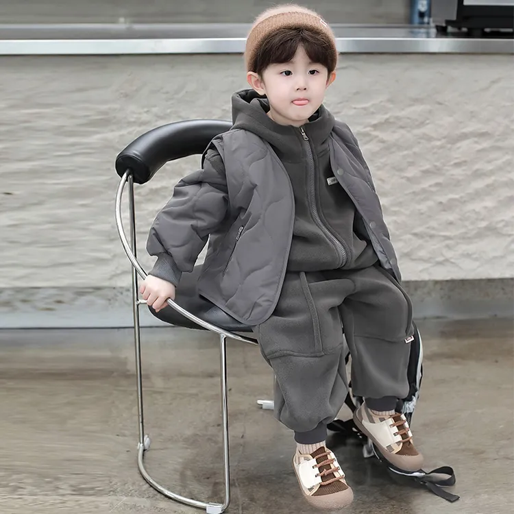 男童冬装套装2025新款儿童加绒加厚三件套秋冬款宝宝马甲卫衣棉服