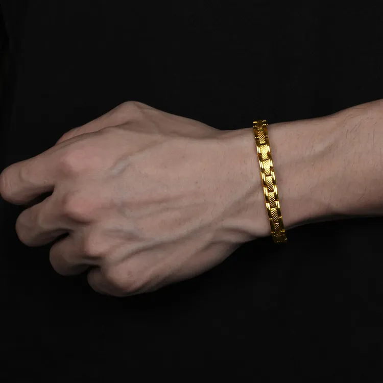 钛钢磁石手链 时尚手链男款潮高级感小众设计不掉色金色饰品女款