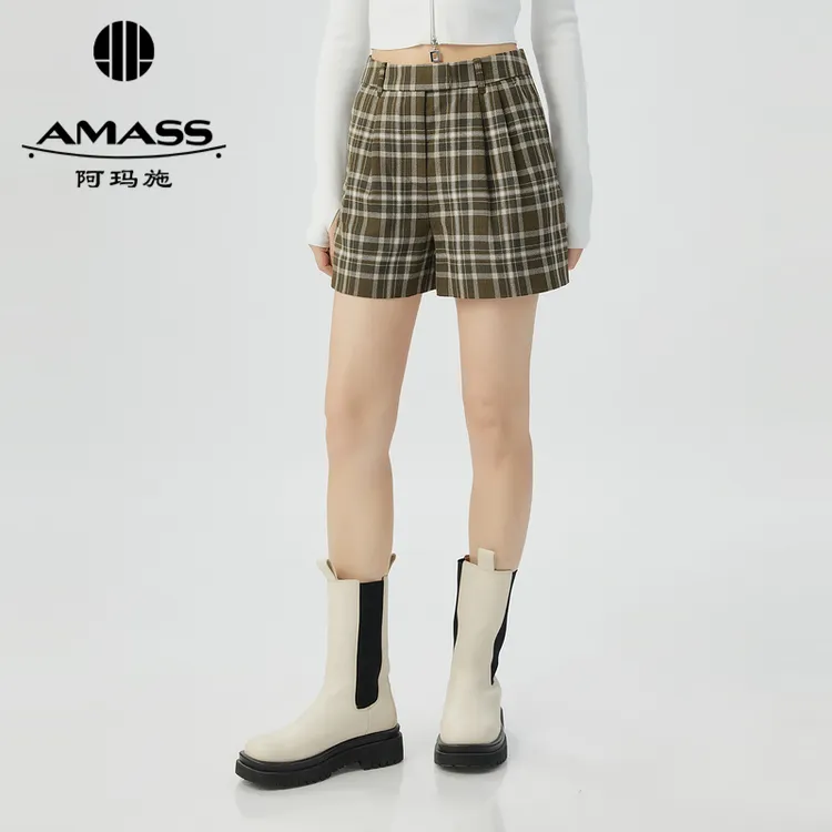 阿玛施AMASS新款绵羊毛复古学院风百搭中腰宽松格纹短裤女5100311