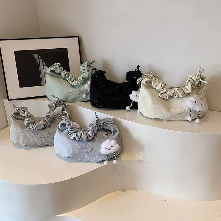 莱瑞大容量包包女2024新款潮款韩国托特包白搭单肩斜挎包通勤包