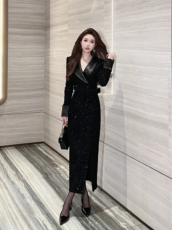罗曼湾湾 秋季新款V领系带拼接金丝绒连衣裙女
