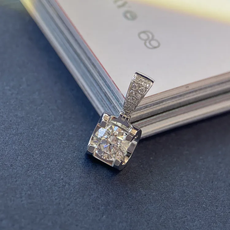 CFJEW 18k金【50分牛头天然钻石】套链k金两色可选可拆卸两用百搭