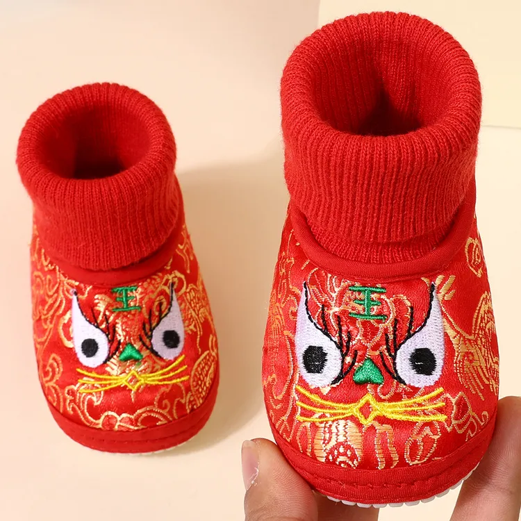 学步鞋满月百天周岁抓周0-15个月秋冬加绒加厚婴儿鞋虎头鞋宝宝
