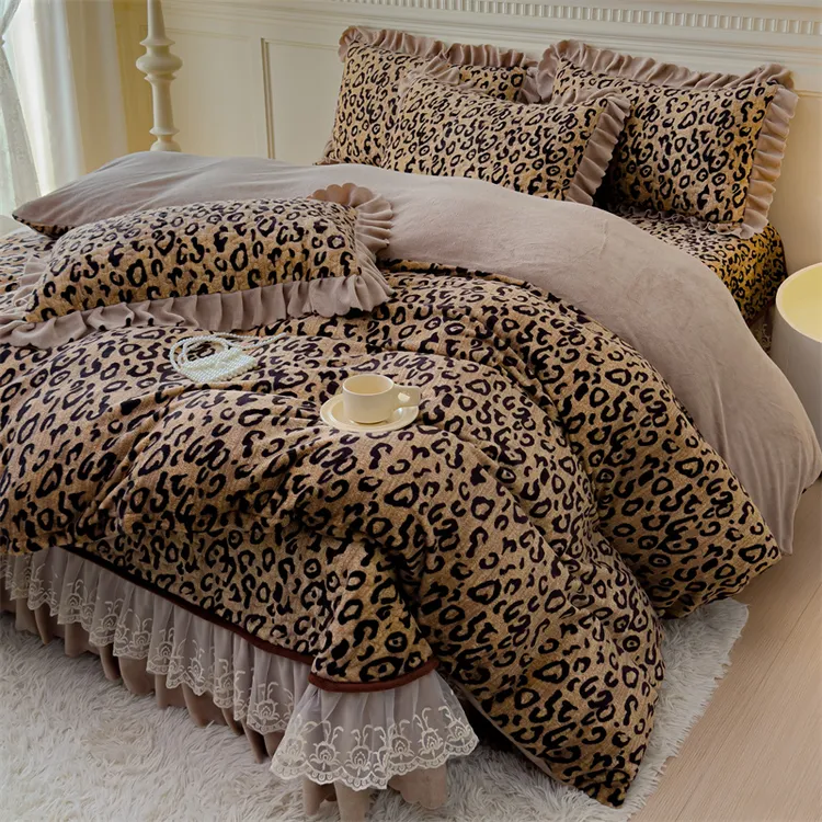 10斤冬季豹纹四件套加厚牛奶绒双面绒保暖夹棉床盖套件绒被套床品