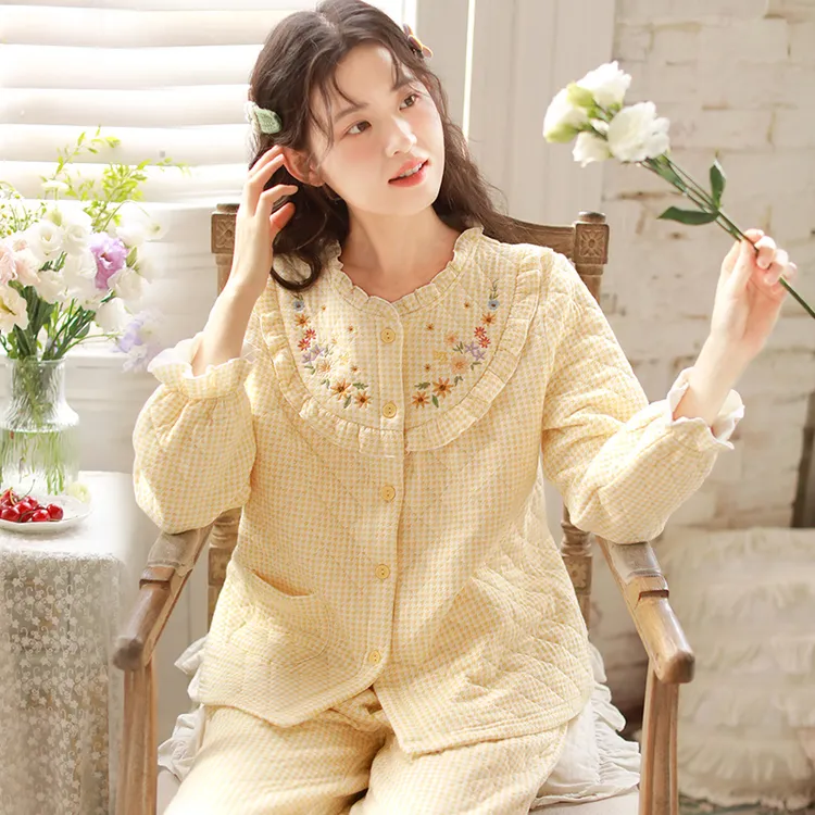 【加厚空气层】『暖甜』秋冬加厚保暖甜美刺绣夹棉睡衣女LZ2752