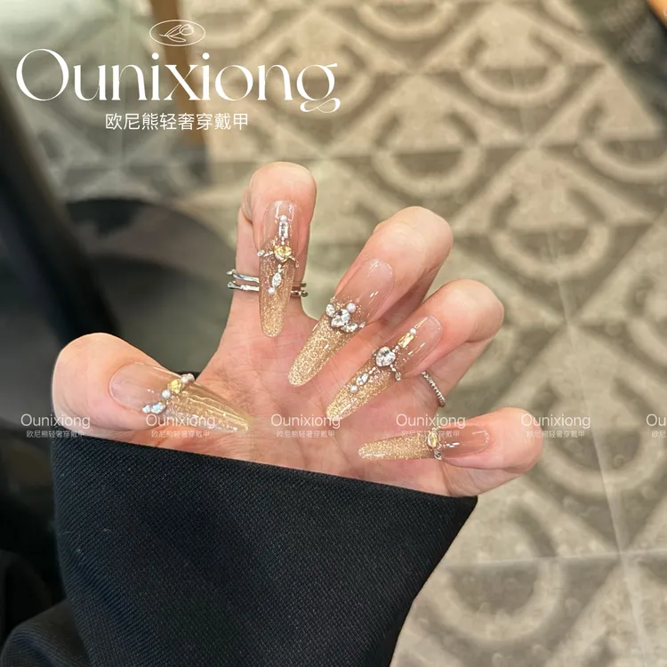 金色猫眼贵气感亮片美甲风美甲高级感新款猫眼腮棕长款手工穿戴甲