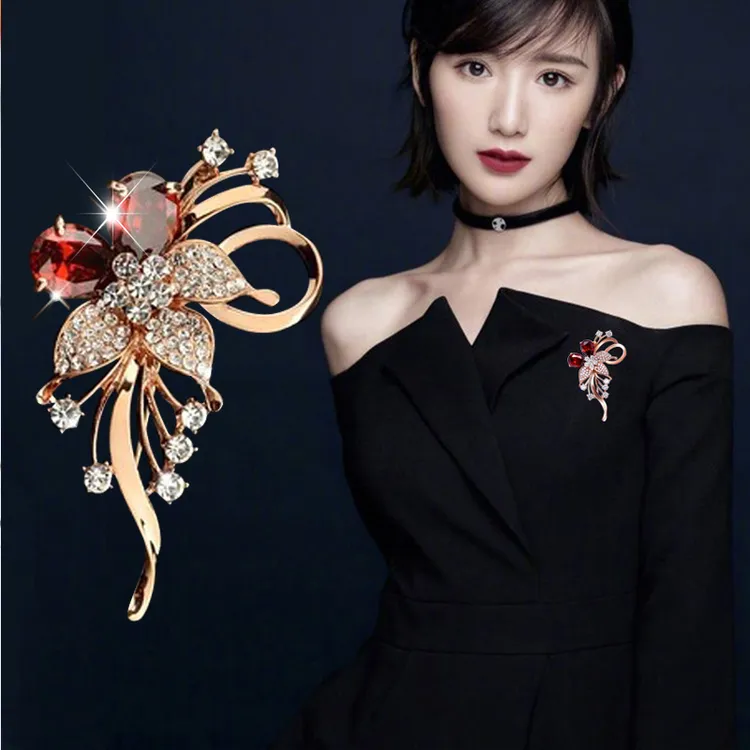 铜合金胸针 高档时尚锆石花朵胸针精致奢华西服胸花别针设计高级