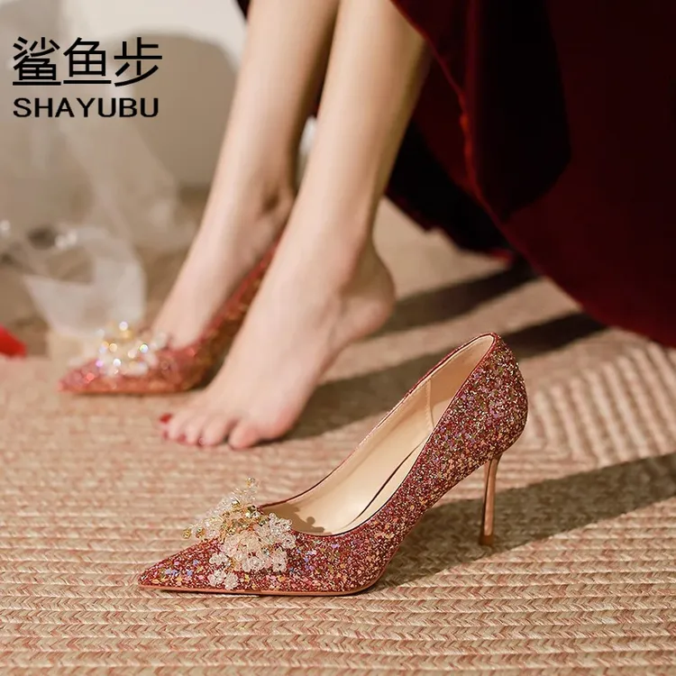 SHAYUBU秀禾服婚鞋女2024年新款法式细跟中式新娘鞋红色高跟鞋