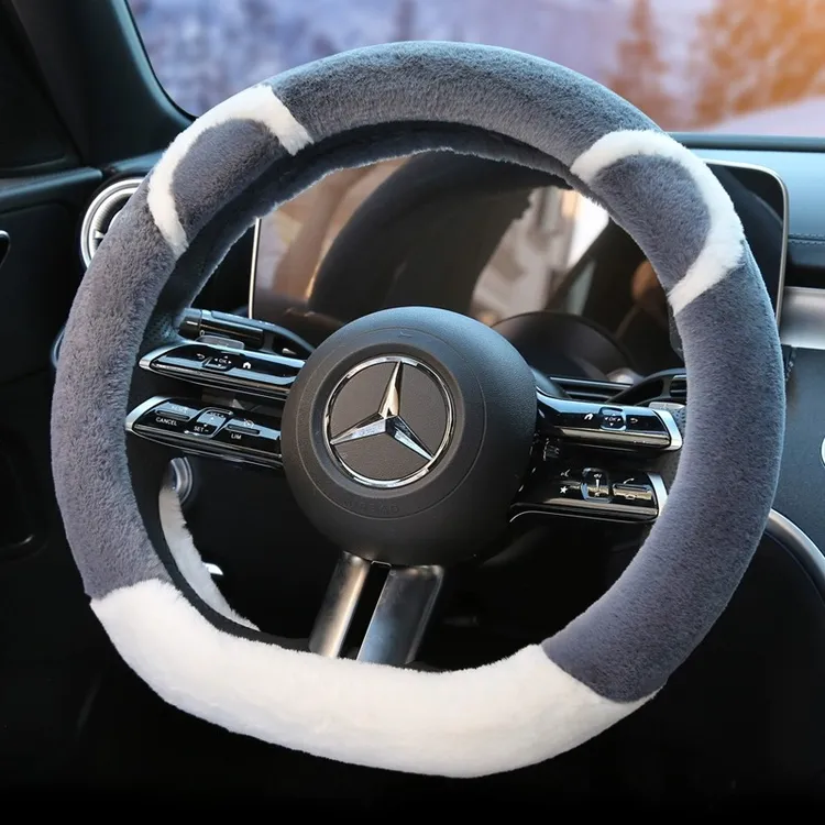 冬季女神款汽车方向盘套毛绒保暖可爱卡通女通用奔驰宝马奥迪加厚