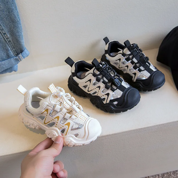 儿童鞋夏季透气网面时尚软底宝宝儿童节防滑镂空耐磨跑运动鞋子