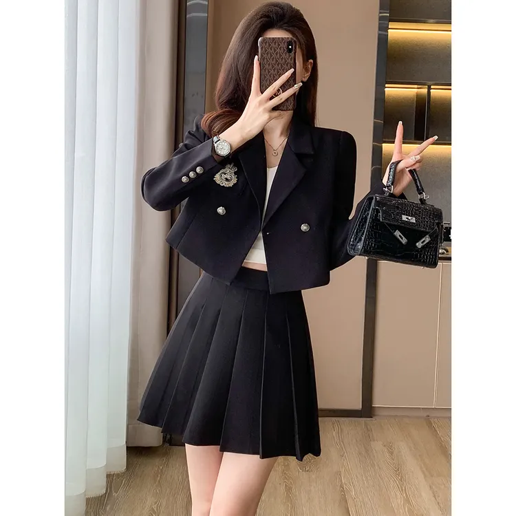 黑色休闲西装外套女春季2024新款小个子气质学院风百褶裙西服套装