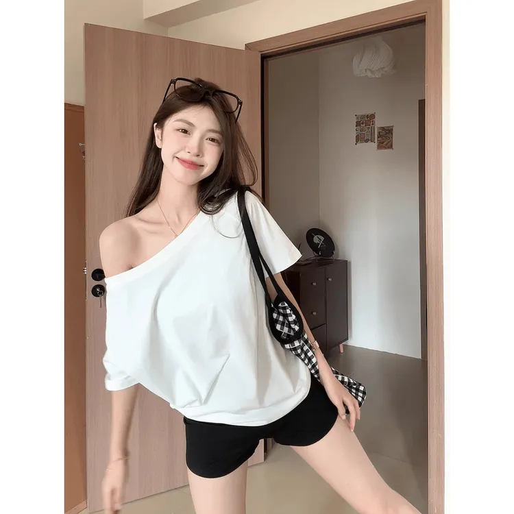 韦雪同款白色斜肩t恤女2024夏秋宽松显瘦遮肉一字肩辣妹上衣