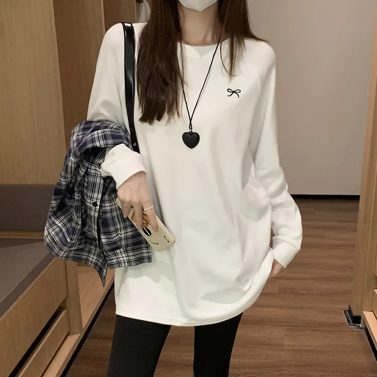 白色中长款宽松遮屁中长款圆领插肩袖长袖T恤女2025秋冬打底上衣