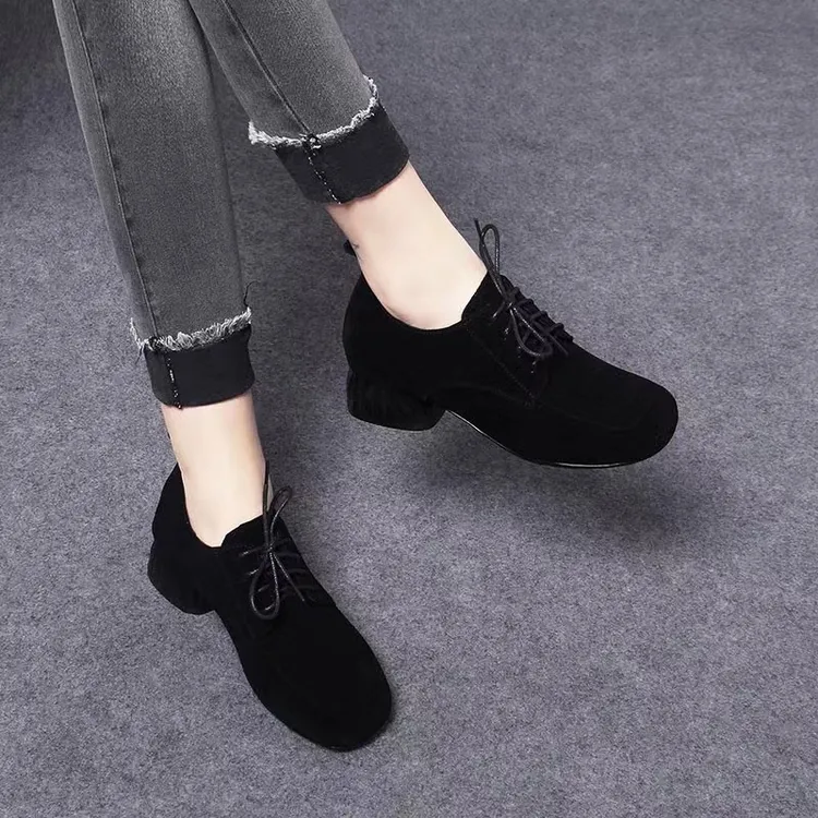 羊皮圆头粗跟系带单鞋女2023年春季新款英伦风时尚休闲百搭女鞋