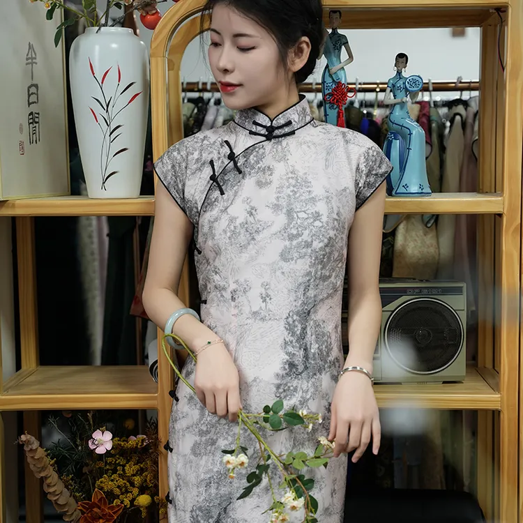 玲珑缎春夏新品中国风国画山水旗袍修身显瘦复古文艺气质清新少女