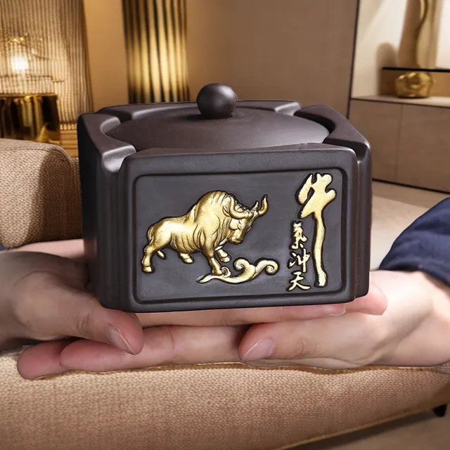 紫砂牛气冲天烟灰缸创意个性带盖圆形办公家居复古四方金牛摆件