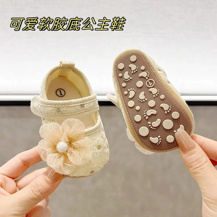 25年新款婴儿宝宝蕾丝花朵公主鞋0-12月学步新生儿百天周岁不掉鞋