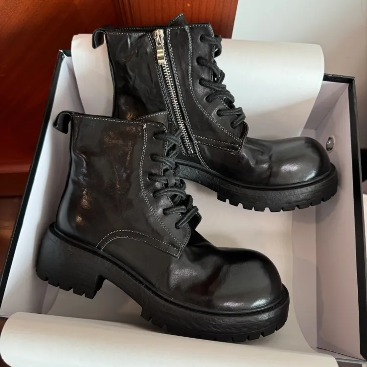 水洗马皮~厚底马丁靴女增高英伦风系带大头复古机车靴配裙子短靴