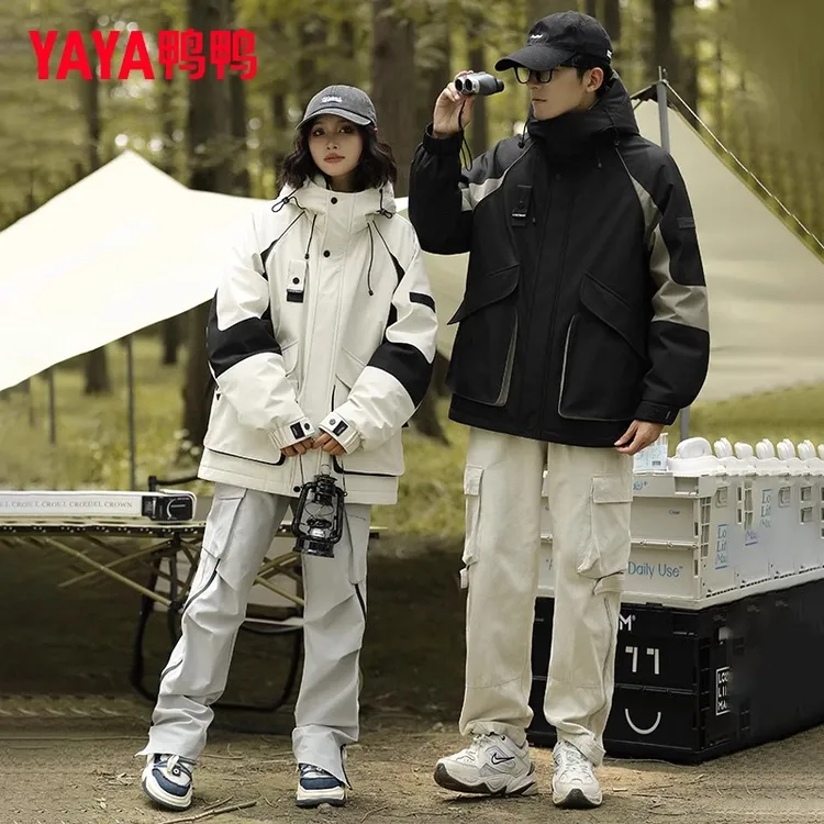 鸭鸭户外工装情侣冲锋羽绒服男冬季2025新款加厚保暖连帽冬装外套