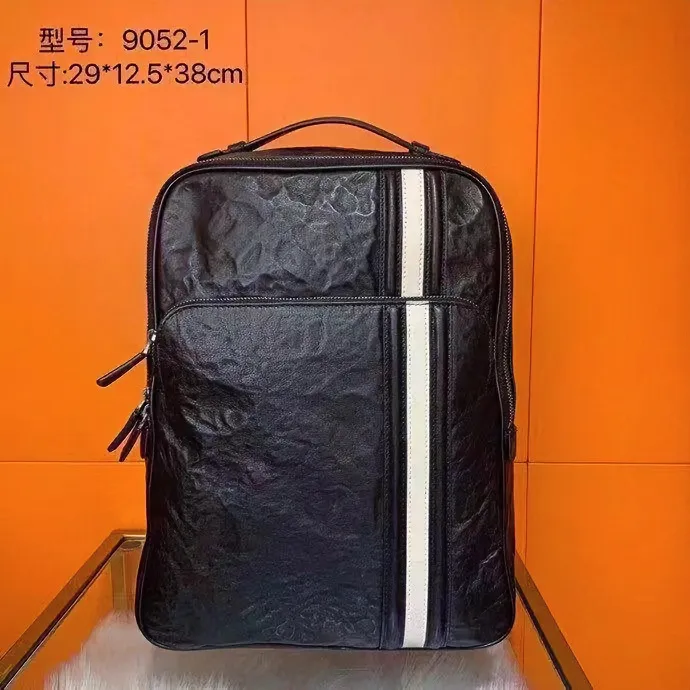 头层手抓纹植楺牛皮双肩包真皮小号高38宽29厚13大号高43宽32厚13