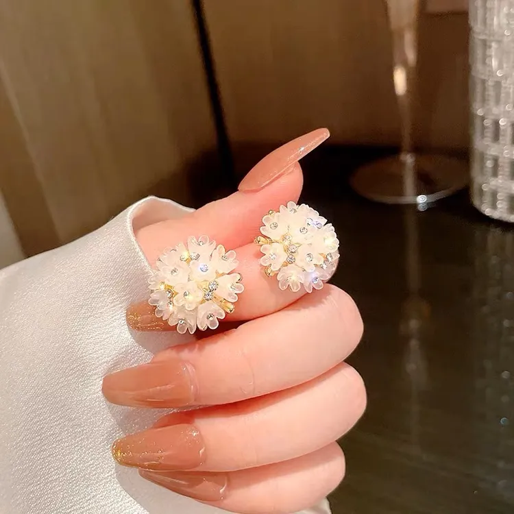 爆米花气质百搭耳钉A14