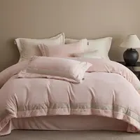 【玛洛驰】北极熊仿生绒优雅菱格蕾丝花边熊极绒四件套-布拉格暖阳