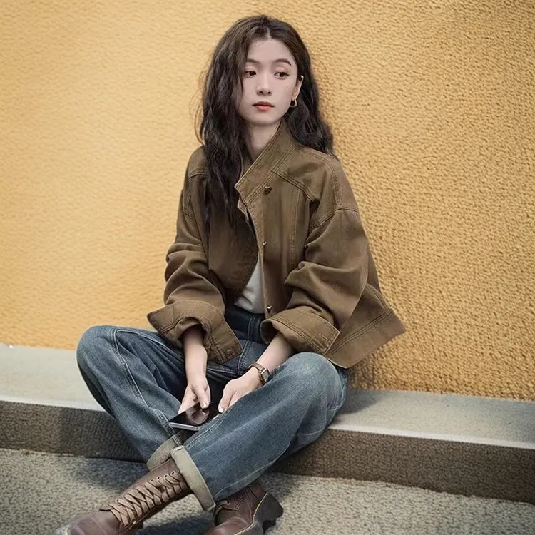 苏眠复古咖色牛仔短外套2024秋季爆款休闲宽松百搭工装夹克上衣女