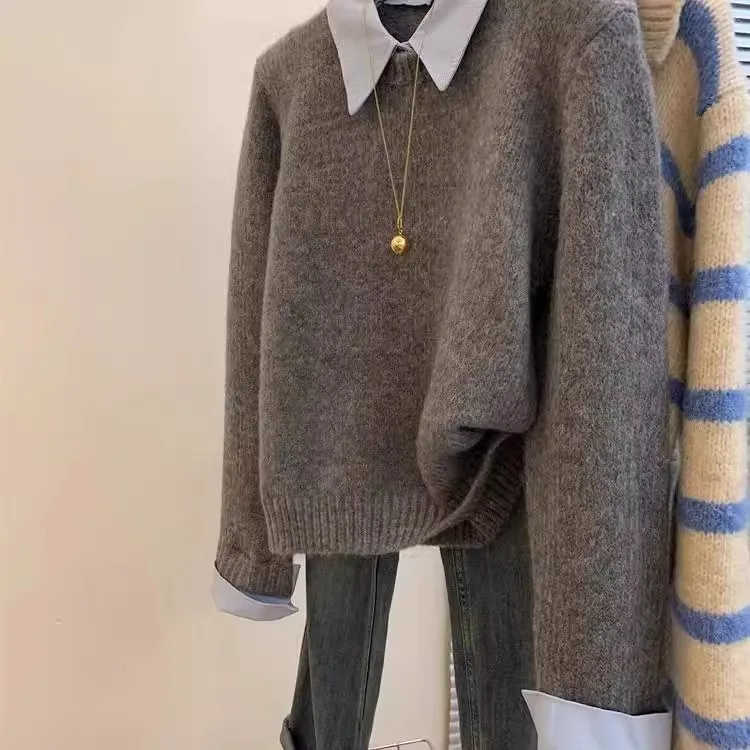 今年流行灰色假两件polo衬衫领毛衣女秋冬短款慵懒风宽松针织上衣