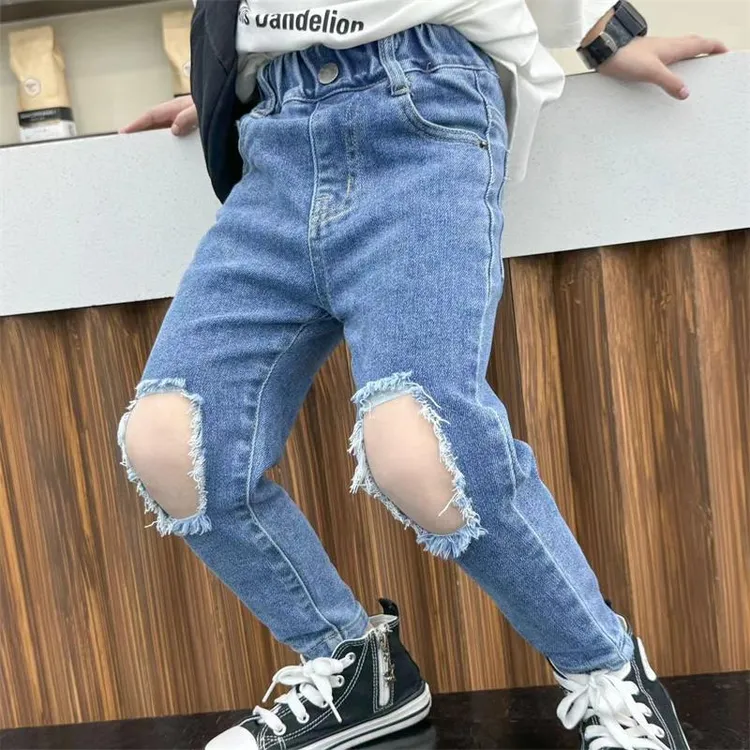 童裤春季新款儿童牛仔裤中小童棉高弹力破洞款修身版裤子百搭夏季