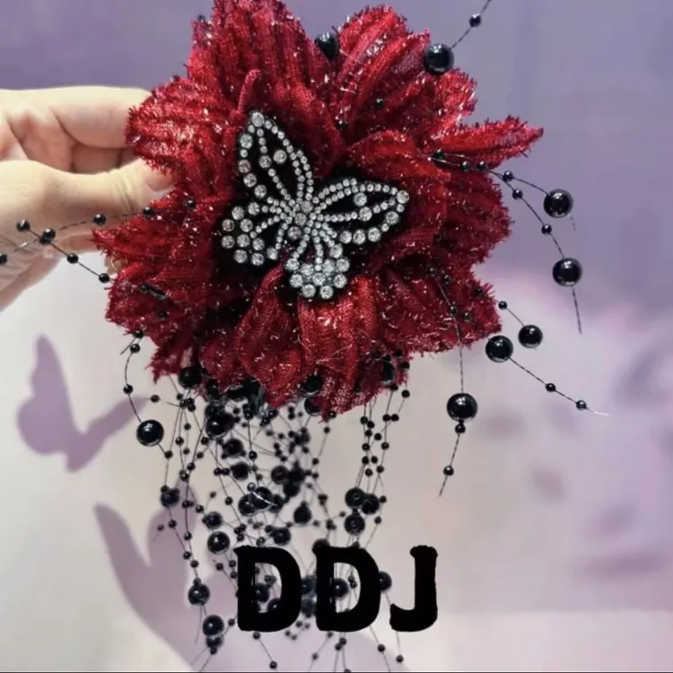 花吻蝶原创设计百搭气质亮丝花朵蝴蝶流苏抓夹头花头饰礼品套组商品图