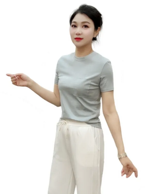 新款气质圆领T恤女士短袖夏季纯色洋气时尚爆款新款简约正肩舒适