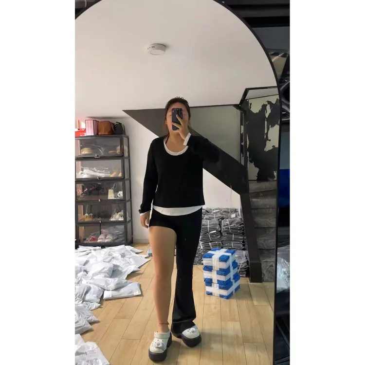 二狗服饰【不加绒微喇裤】时尚休闲重工设计师气质百搭单微喇裤