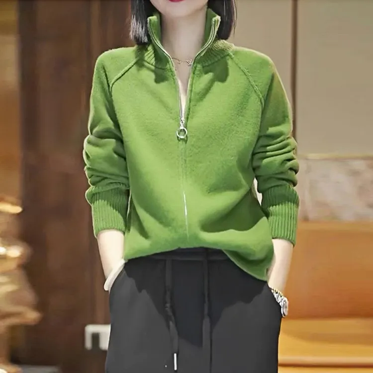 冬季毛衣外套女士时尚百搭服装2025年时髦上档次绿色立领针织开衫