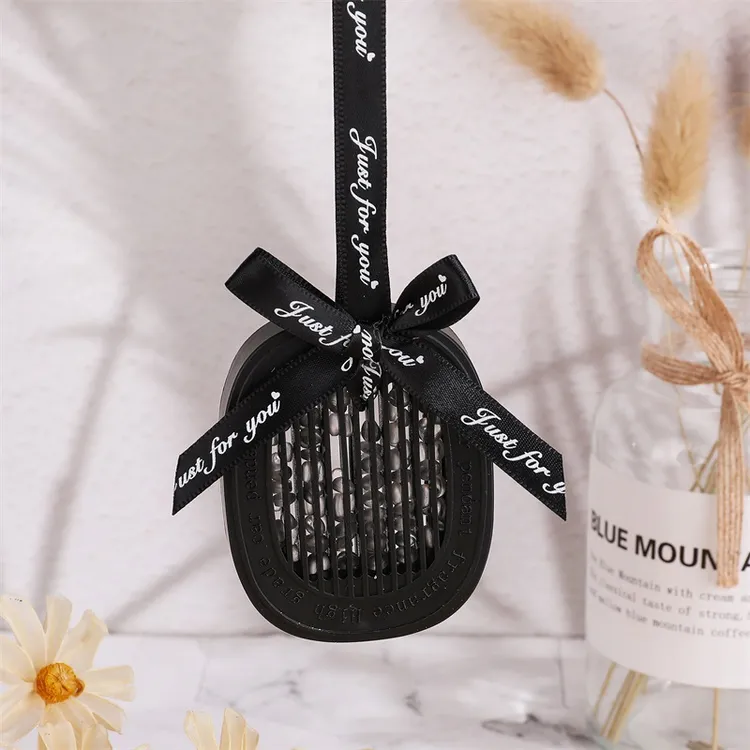 车载香薰家居汽车出风口除味清新香片香水挂件香氛浴室天然淡雅