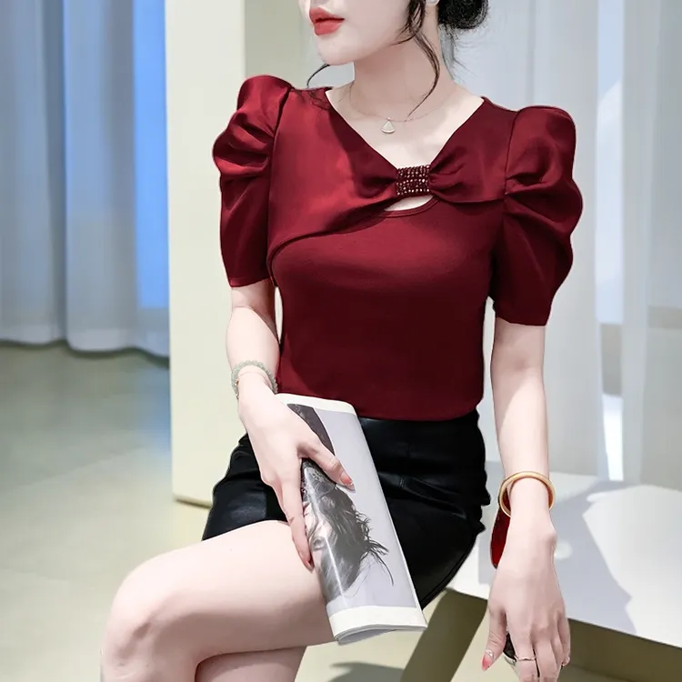 高贵上档次短袖t恤女夏季新款爆款时髦洋气泡泡袖上衣小众设计感