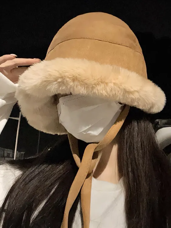防风绑带毛绒渔夫帽女冬季保暖加厚护耳雷锋帽冬天御寒显脸小盆帽