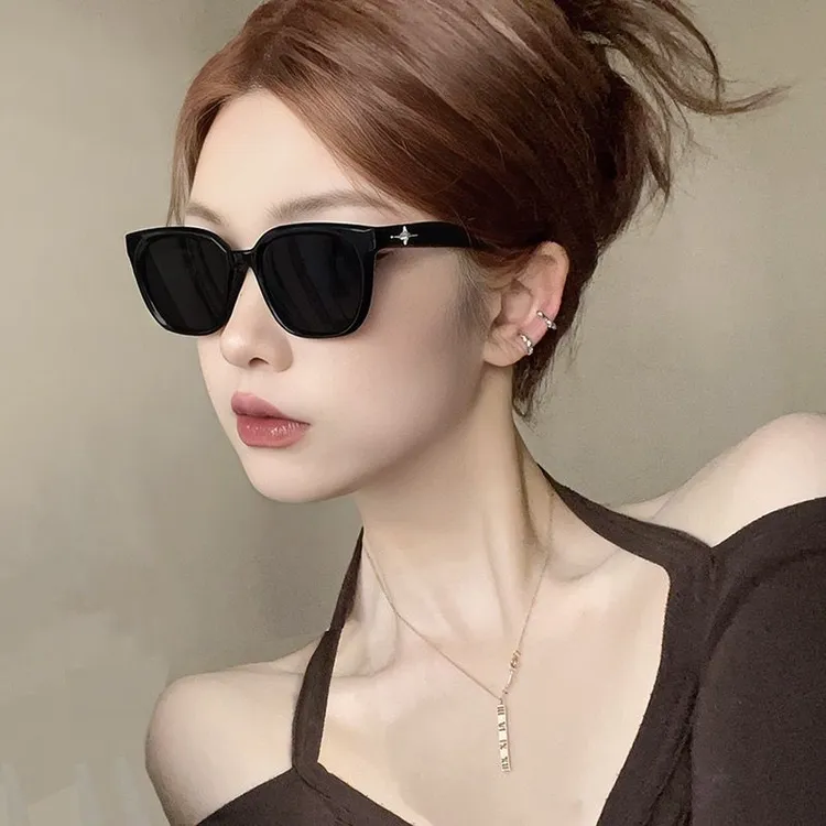 gm新款防紫外线墨镜女高级感ins网红款方框显脸小时尚防晒太阳镜