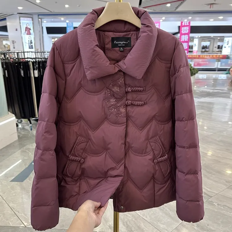 新中式国风妈妈冬装羽绒服外套洋气中老年女装加厚保暖白鸭绒棉袄