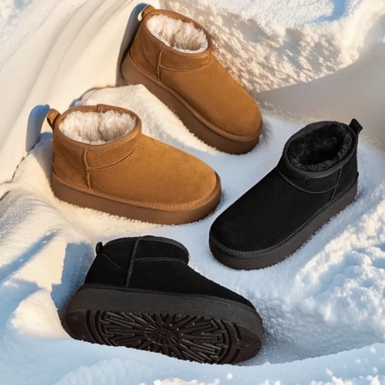 达芙妮牛皮雪地靴女鞋子2025新款冬季加绒加厚东北零下40度大棉鞋