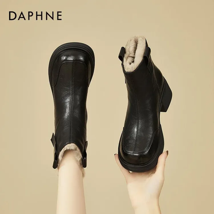 达芙妮高跟马丁靴女鞋秋冬季短靴2026新款黑色女士棉鞋妈妈款皮靴