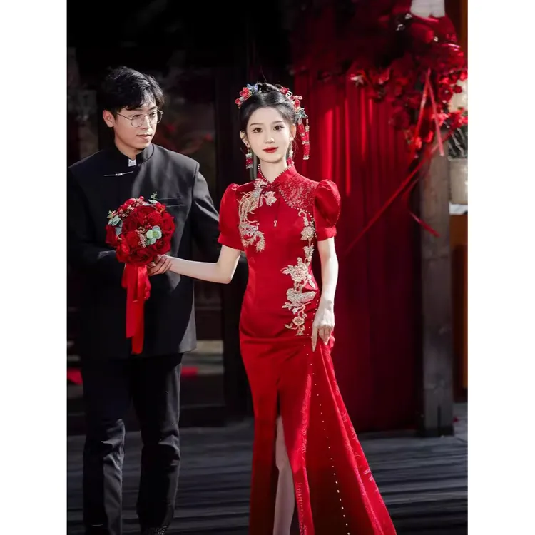 新中式敬酒服改良旗袍新娘2024新款订婚酒红色敬酒服宴会晚礼服裙
