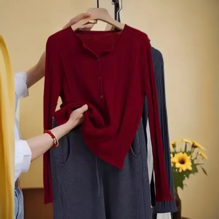 秋季女装2025新款时尚气质针织单排扣半开领设计休闲百搭长袖上衣