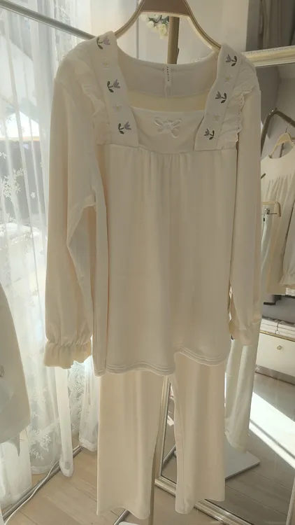 柔软润肤杏白色海岛绒套装