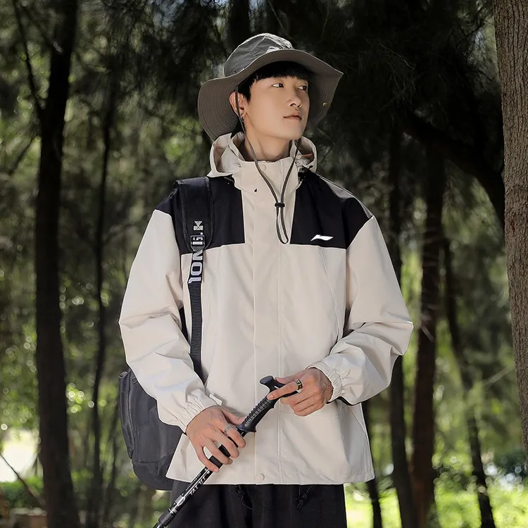 【品牌特卖】冲锋衣男女可拆卸连帽新款外套夹克防风防水户外登山服