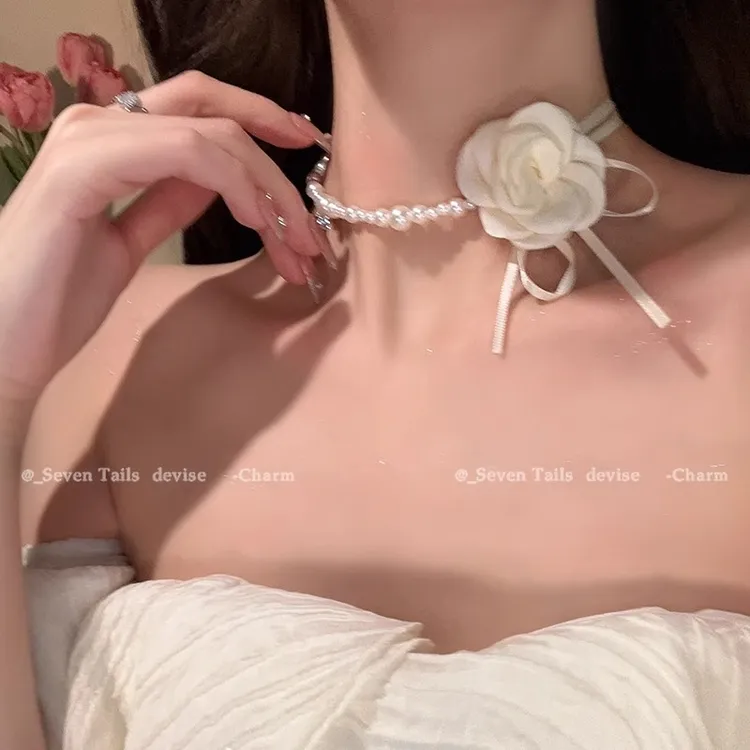 非金属仿珍珠项链 山茶花珍珠项链锁骨链拼接轻奢小众颈链配饰女