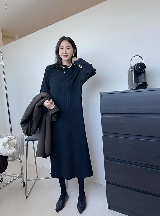 widelia冬季新款韩版显瘦简约小众设计内里薄绒黑色连衣裙女9315