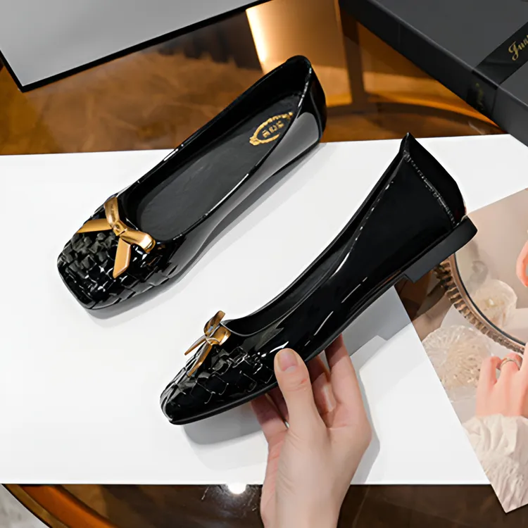 黑色方头蝴蝶结浅口软底软面漆皮平底单鞋复古编织工作鞋气质百搭