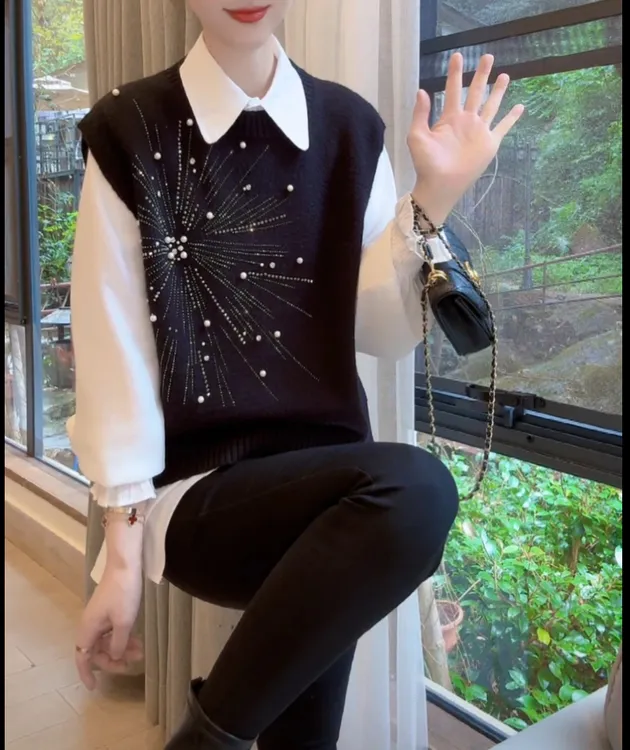 高级感毛衣内搭秋冬季新款烫钻无袖圆领短款简约针织马甲背心女