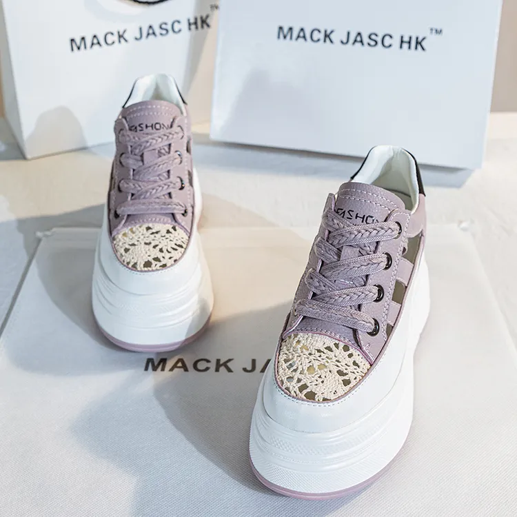 香港MACKJASCHK坡跟凉鞋2024新款运动包头厚底小白内增高凉鞋女夏
