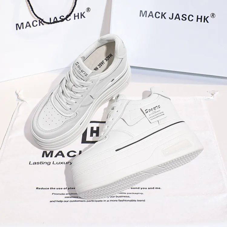 香港MACKJASCHK真皮2024春季新款爆款运动厚底内增高12CM小白鞋女